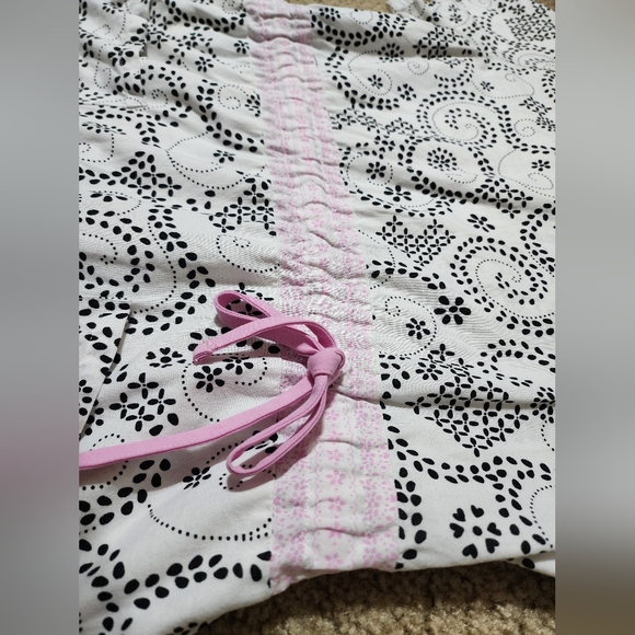 Scrub top - medium - Picture 2 of 4